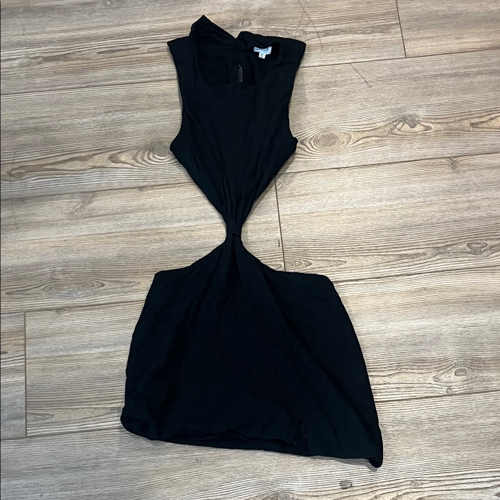 Le Lis Black Asymmetrical Dress